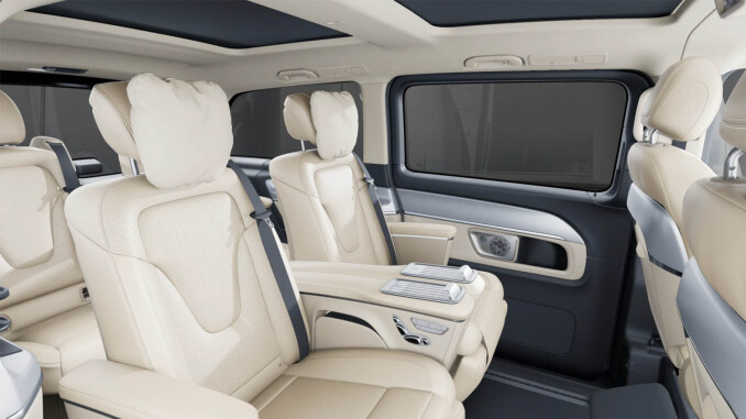 Mercedes-Benz V-Class V300 d Exclusive 5dr 9G-Tronic [Long/6 St pack] Diesel Estate - Image 5